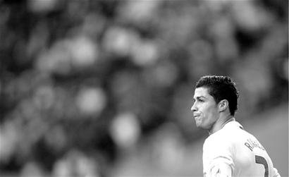 官方：川崎前锋正式签下东京绿茵主力中卫谷口荣斗（官宣：川崎前锋从东京绿茵引进主力中卫谷口荣斗）