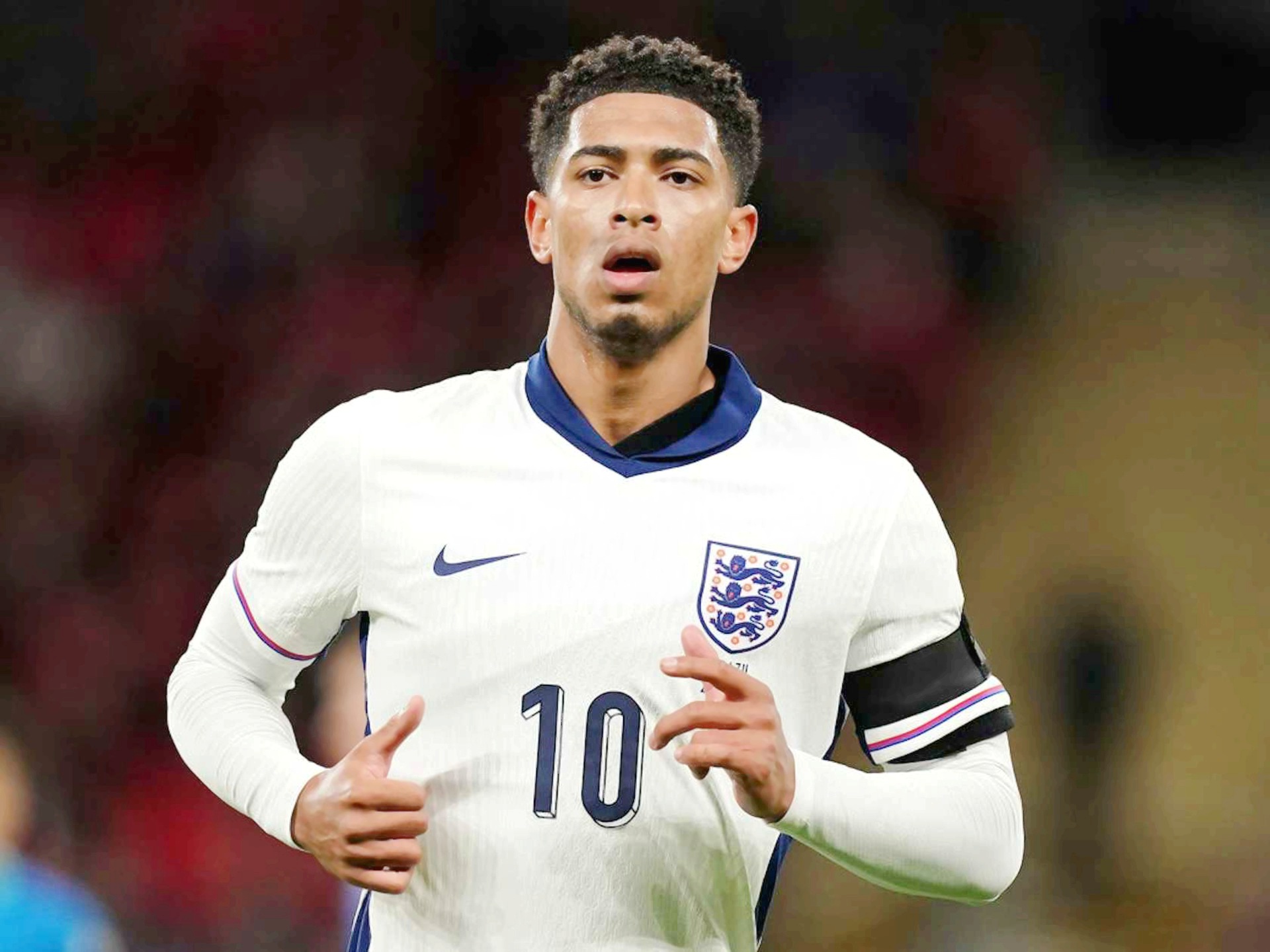 意甲登顶！让2追3 米兰3-2客胜都灵反超两强 普利西奇替补双响