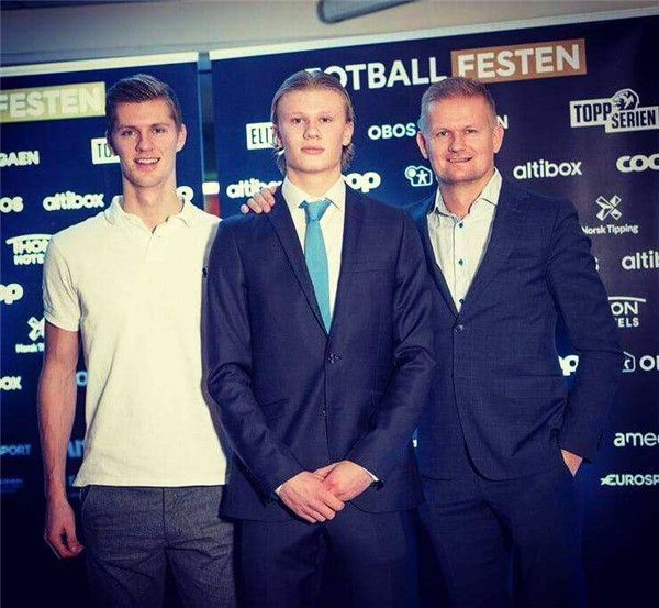 执教过多支德甲球队，记者：拉巴迪亚曾进入国足选帅最终阶段（曾执教多支德甲队，记者称拉巴迪亚一度跻身国足选帅最终环节）