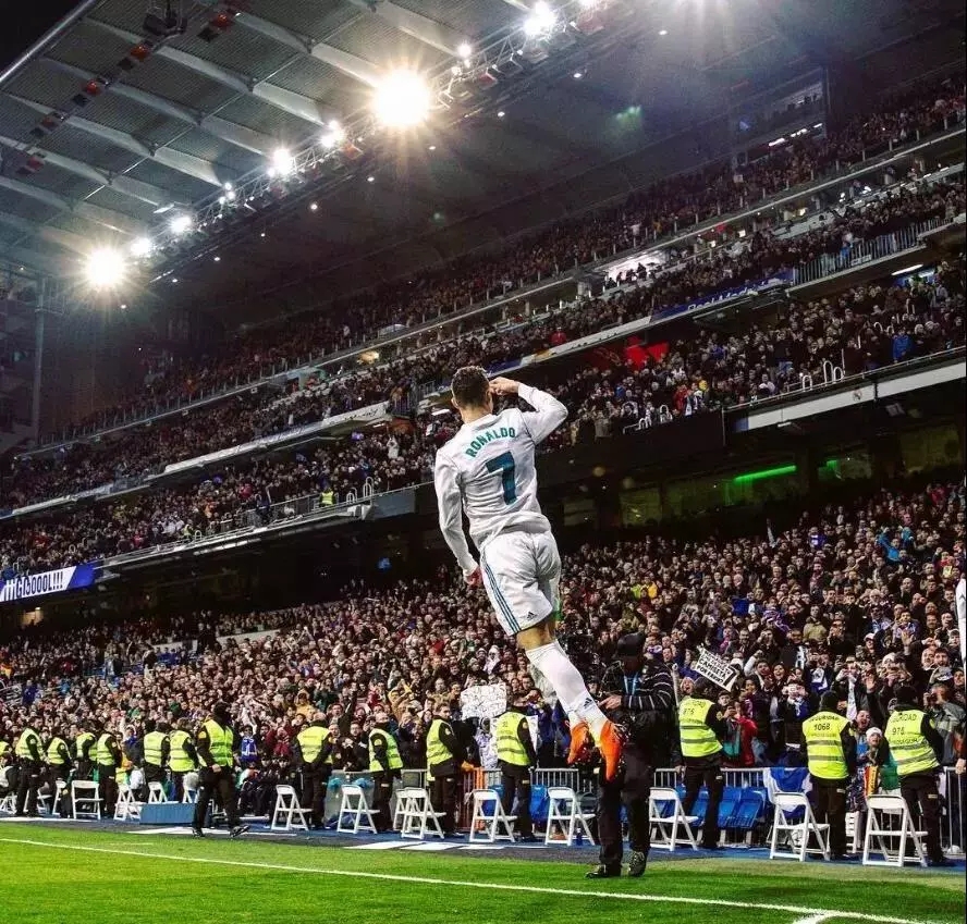 用30年的努力，厨师李宗元师傅把最宝贵的年华，毫...