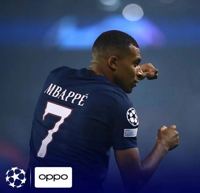 凯里·詹娜养女晒奢华生活，其母21岁跻身十亿富豪榜