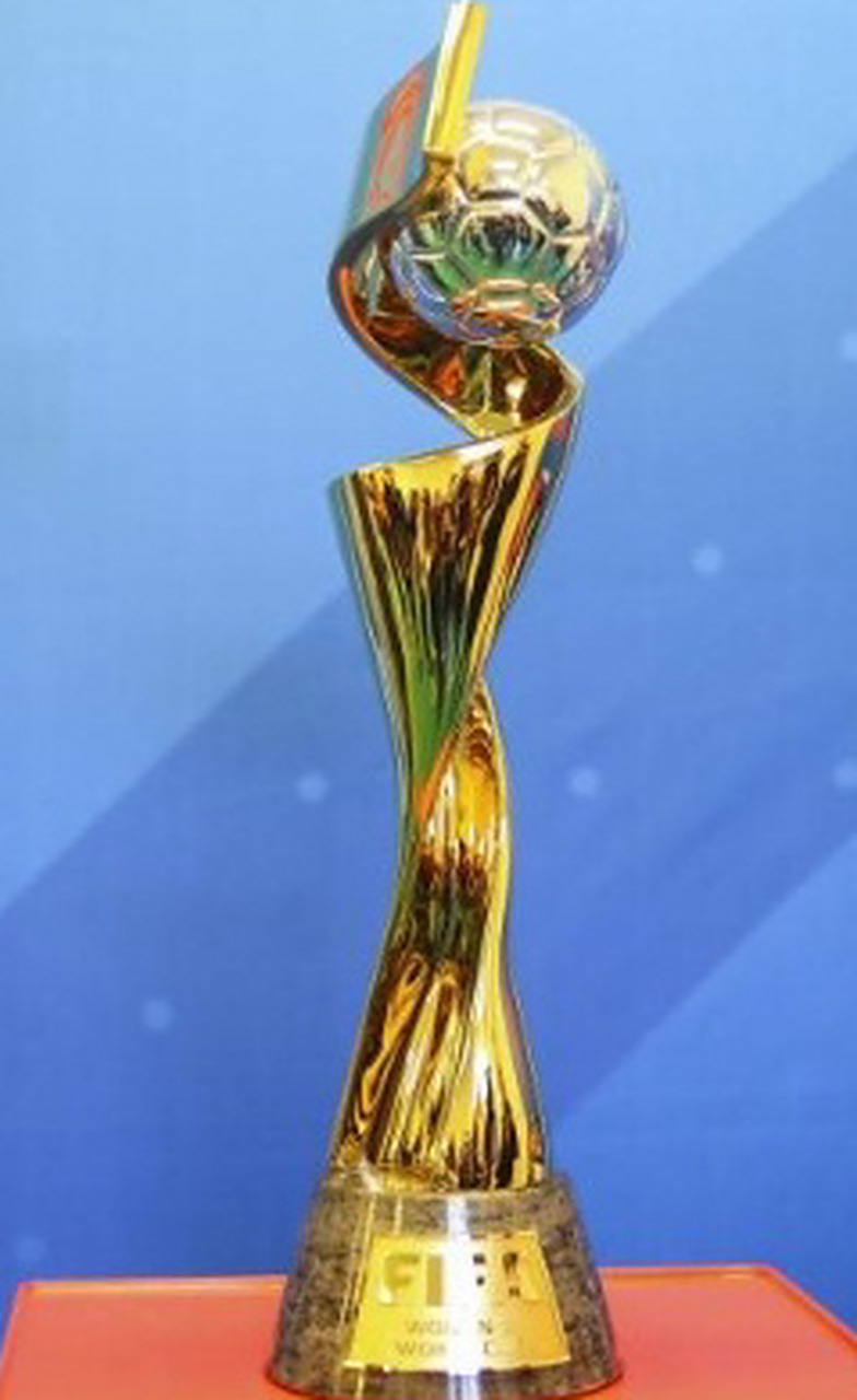 斯皮纳塞：圣西罗首秀是所有孩子的梦想；我的特点更像图拉姆