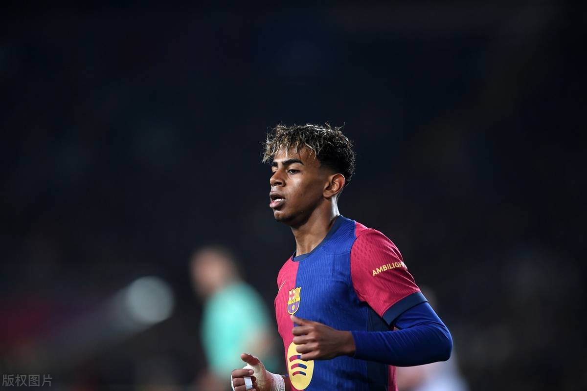 埃姆雷·詹：我们会在德甲和欧冠全力以赴，尽管德国杯止步令人失望