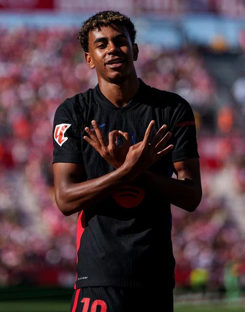 德佬：联赛不应该有中断，国家队比赛导致球员受伤应有赔偿