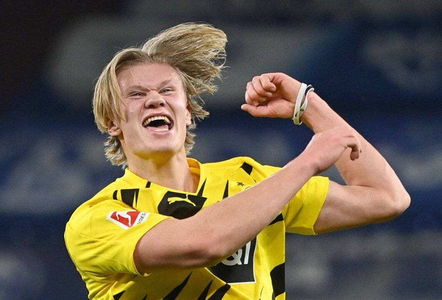 沙特变了：从为C罗本泽马豪掷千金，到对萨拉赫精打细算？