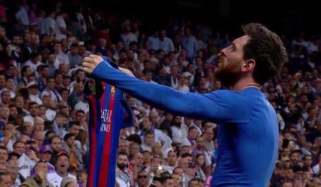 马卡：因负面争议，博阿滕在巴萨进行教练课程时遭球迷批评