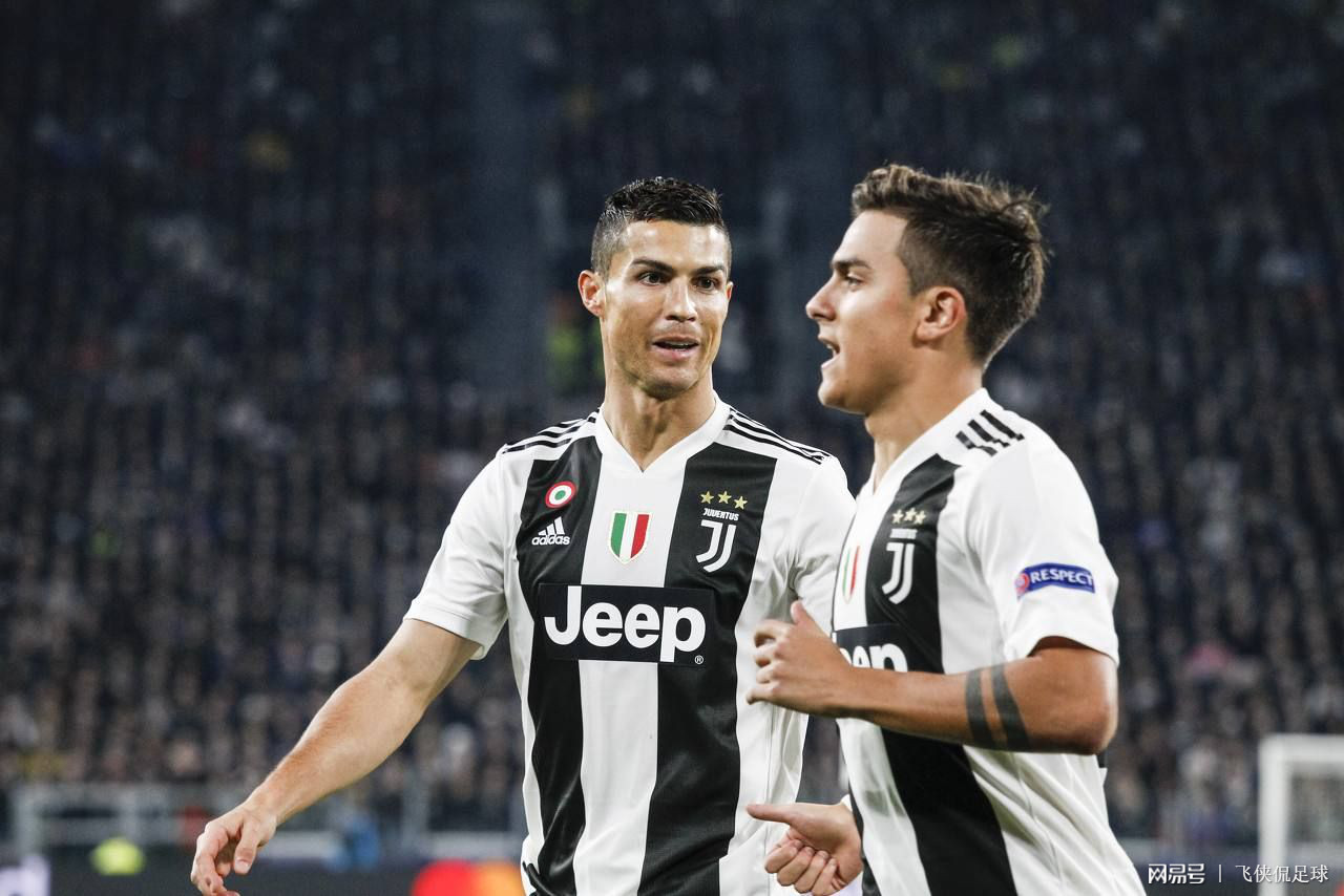 记者：谢什科与多名曼联球员聊过，他们认为其适合阿莫林体系