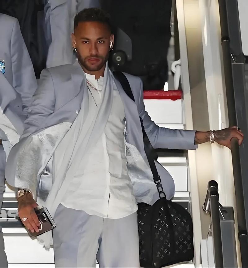 CBA江苏双雄遭NBL双杀！记者：一些球队常年“摆烂”严重影响联赛形象